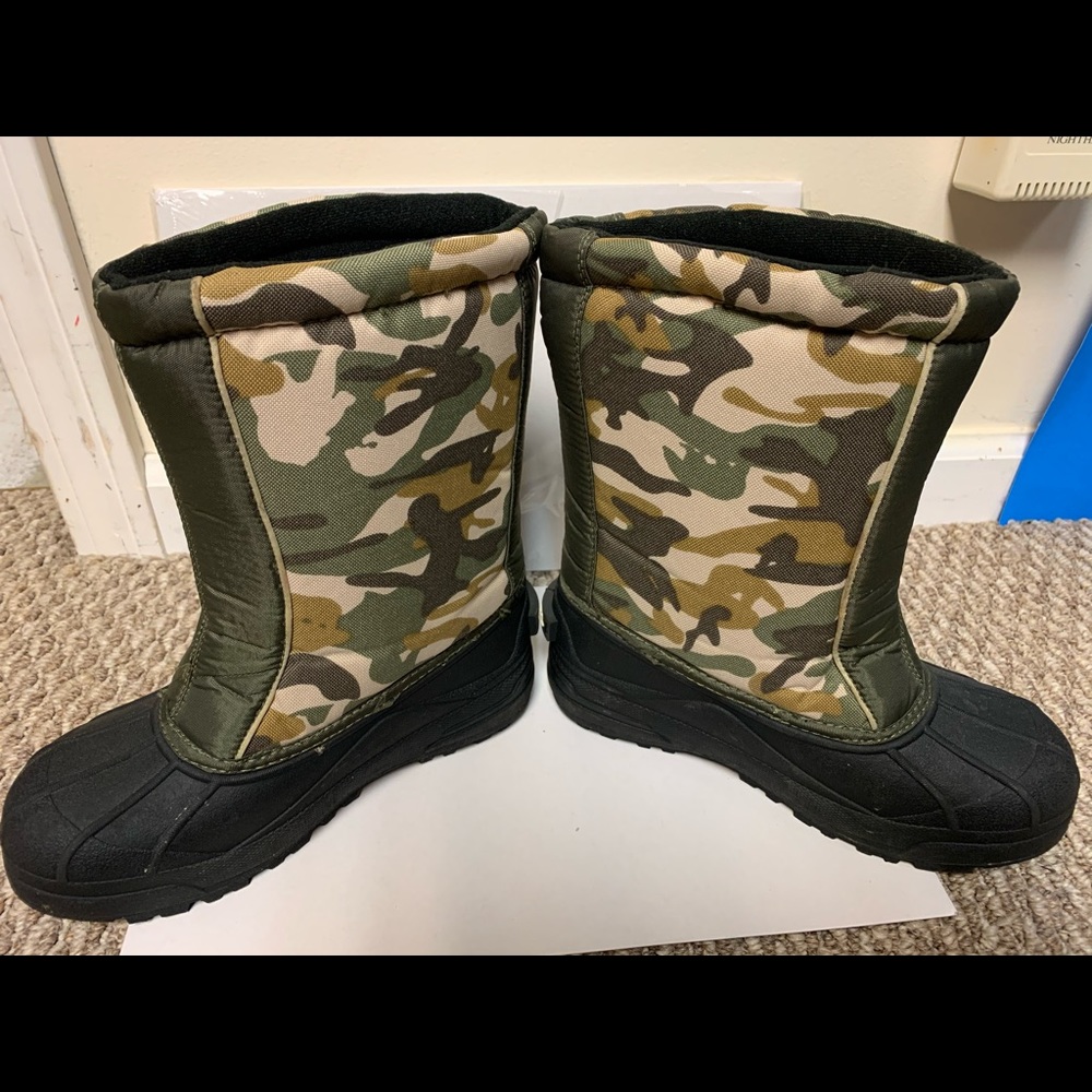 Winter boots
